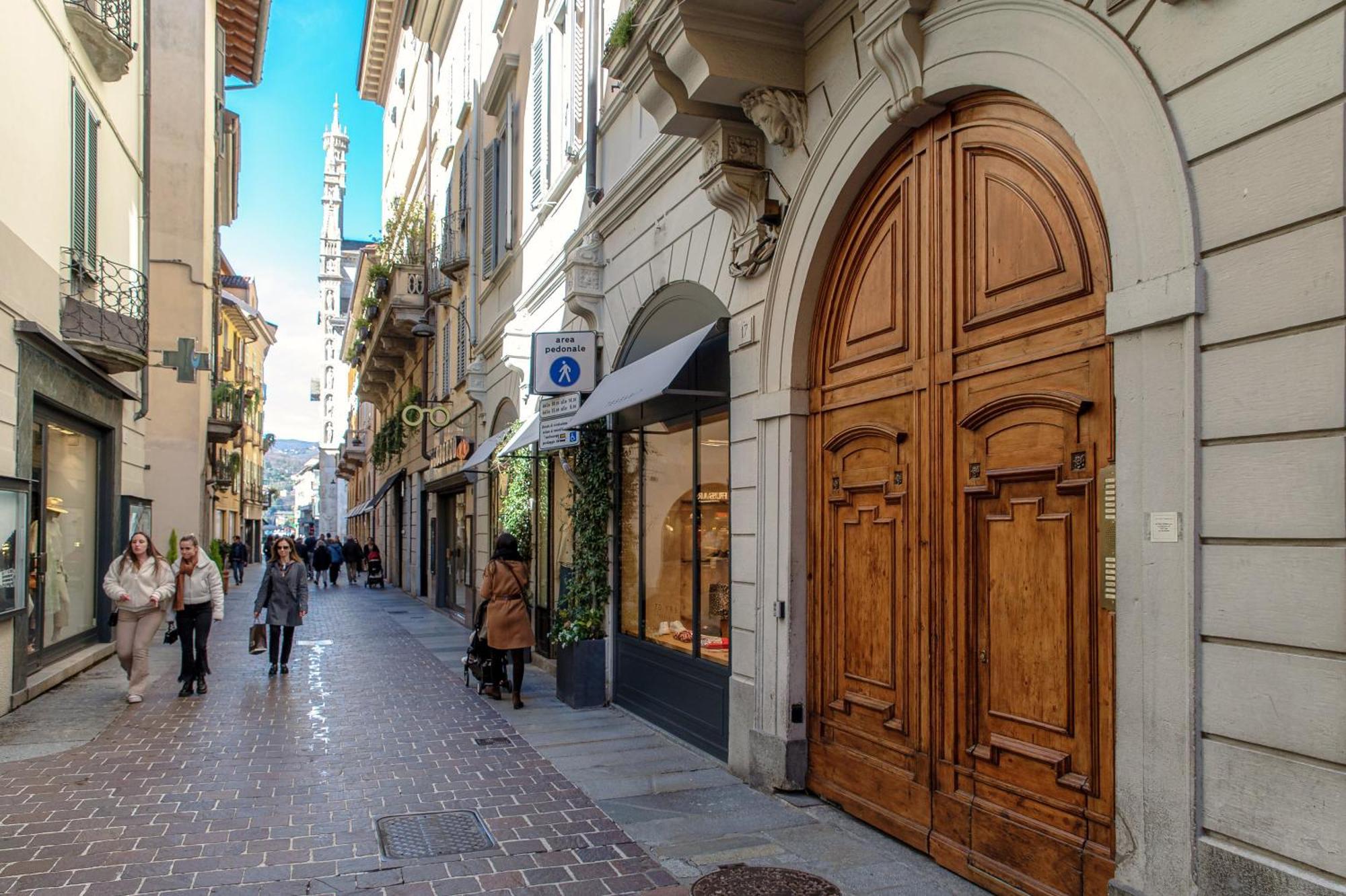 Vittorio Emanuele Apartment - Downtown קומו מראה חיצוני תמונה