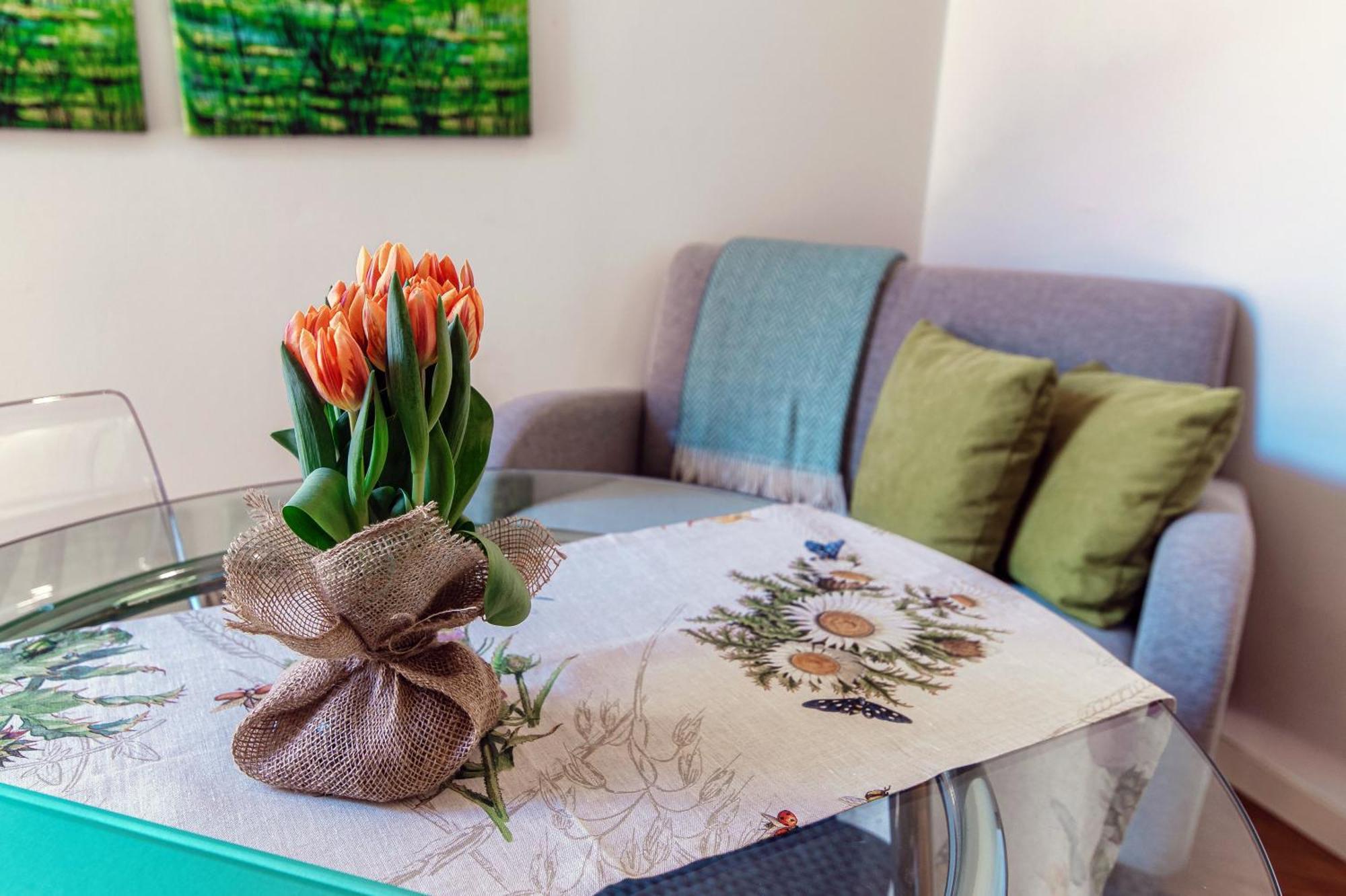 Vittorio Emanuele Apartment - Downtown קומו מראה חיצוני תמונה